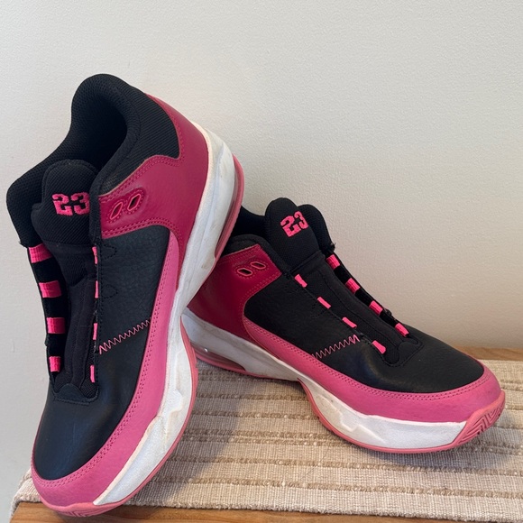 Youth Nike Air Jordan Max Aura 3 GS 'Black Pinksicle' size 6.5 youth no laces - Picture 8 of 12
